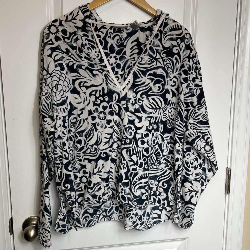Chico's Cotton Navy Cotton Floral Hoodie Top